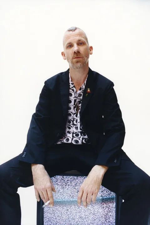 西裝居然成為了supreme的定番產品 還有哪些品牌在變化