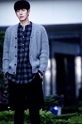 樸海鎮再演癡情富二代，《男人幫2》最新劇照公開